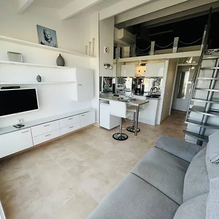 Mezzanine 2 Couchages Cap D'agde Naturisme Cn010-593 아그