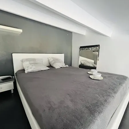 Mezzanine 2 Couchages Cap D'agde Naturisme Cn010-593 * Agde