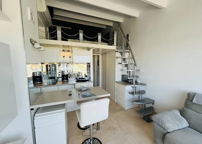 Mezzanine 2 Couchages Cap D'agde Naturisme Cn010-593